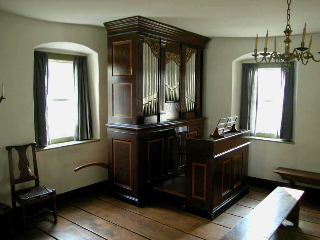 The organ , restored in 1964 by George McMannis